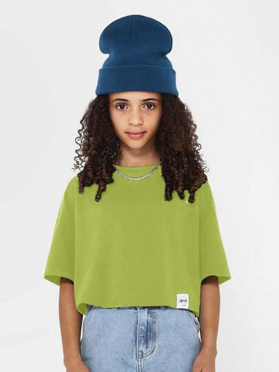 SUMWON Cropped Jersey Tee With Chain Necklace Streetwear Essential Fall Spring Wardrobe Must Have Urban Casual Youth Modern Layering Fashion TG-8-12-00028