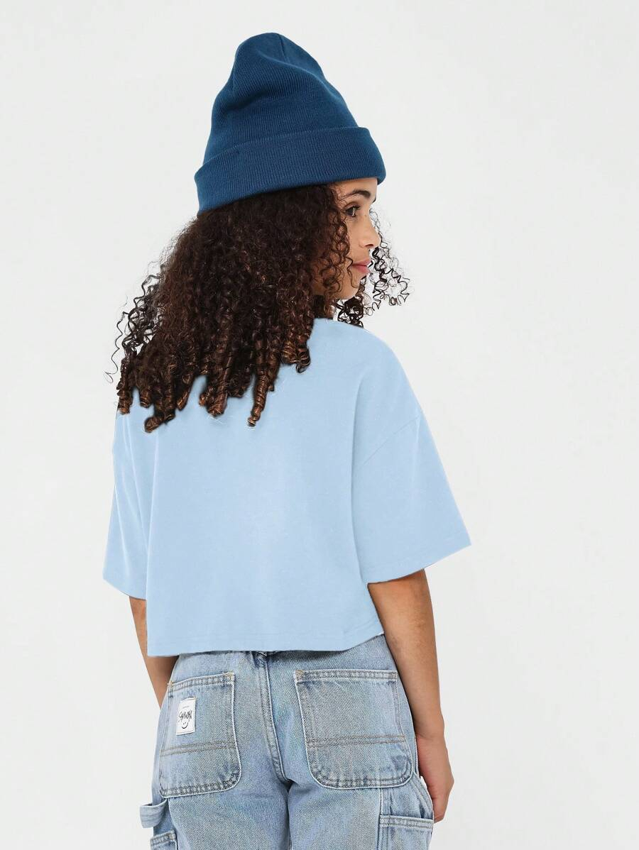 SUMWON Cropped Jersey Tee With Chain Necklace Streetwear Essential Fall Spring Wardrobe Must Have Urban Casual Youth Modern Layering Fashion TG-8-12-00028 - Image 20